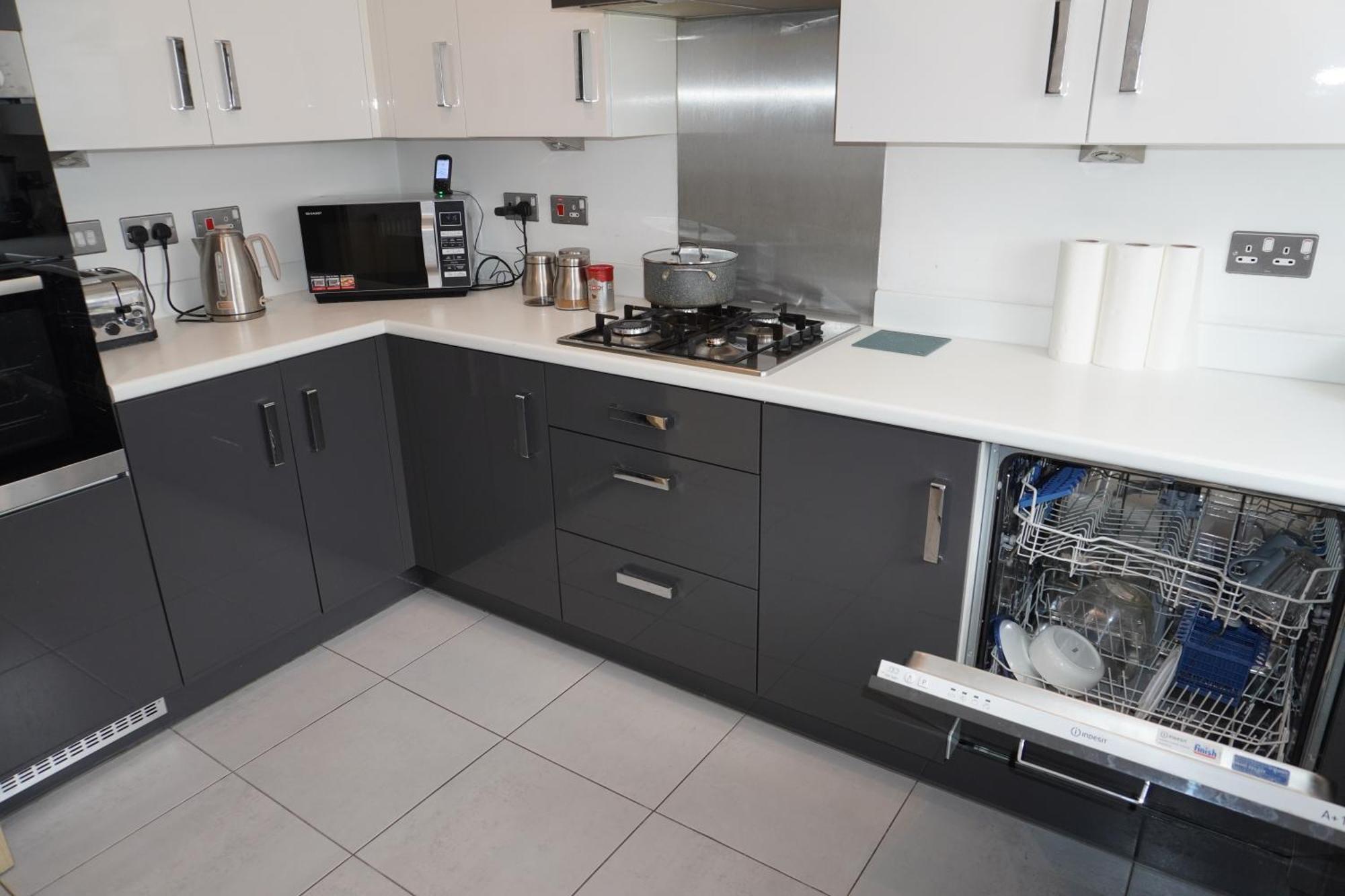 Luxury Rooms - Pick A Room - Free Parking & Kitchen Access, Near Etihad Stadium, The Coop Live & Piccadilly Station, Manchester Extérieur photo