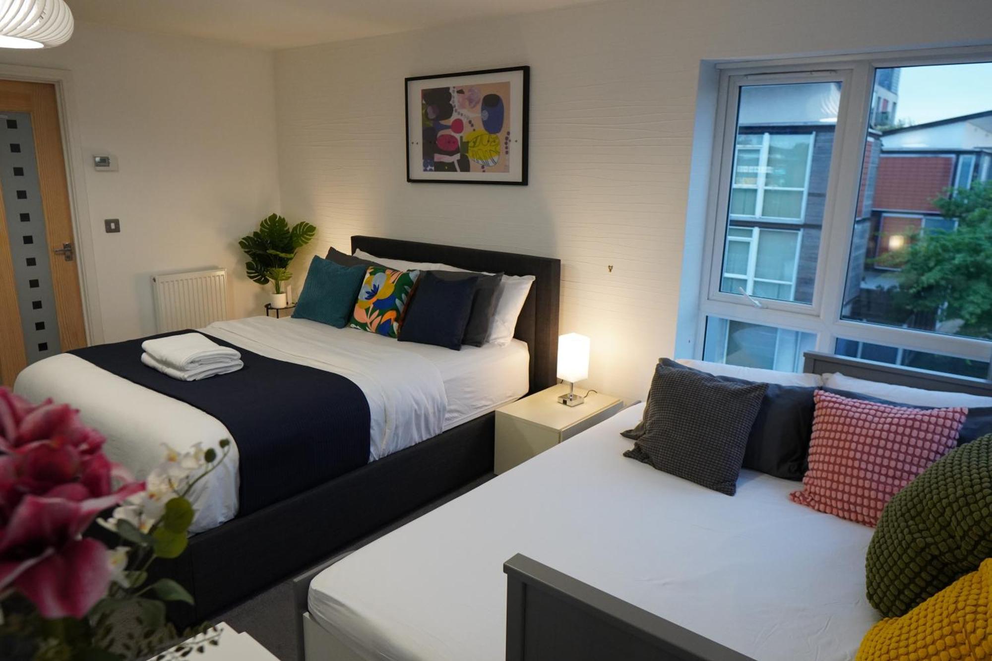 Luxury Rooms - Pick A Room - Free Parking & Kitchen Access, Near Etihad Stadium, The Coop Live & Piccadilly Station, Manchester Extérieur photo