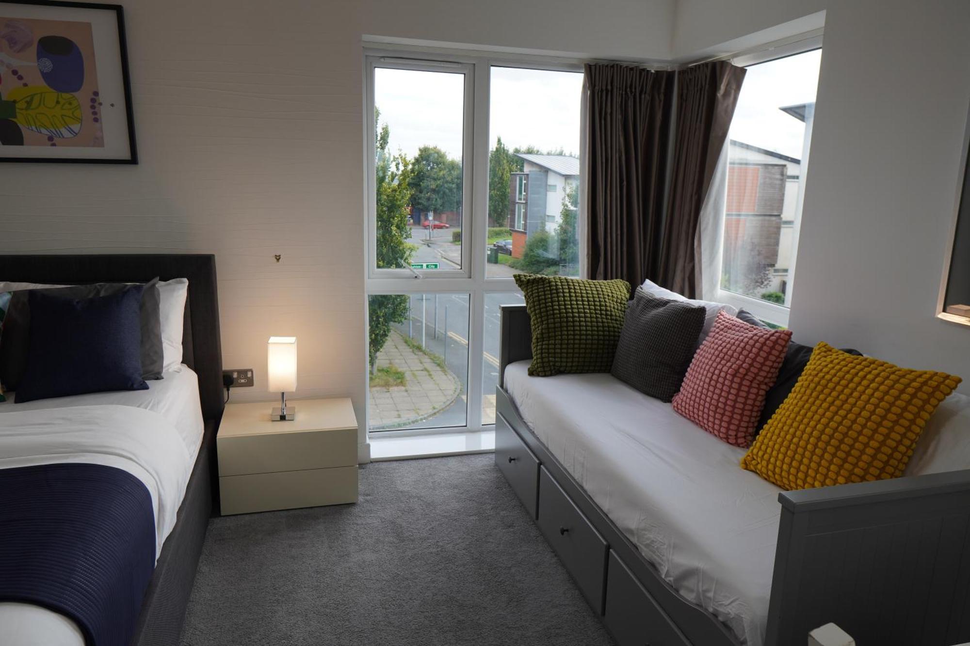 Luxury Rooms - Pick A Room - Free Parking & Kitchen Access, Near Etihad Stadium, The Coop Live & Piccadilly Station, Manchester Extérieur photo