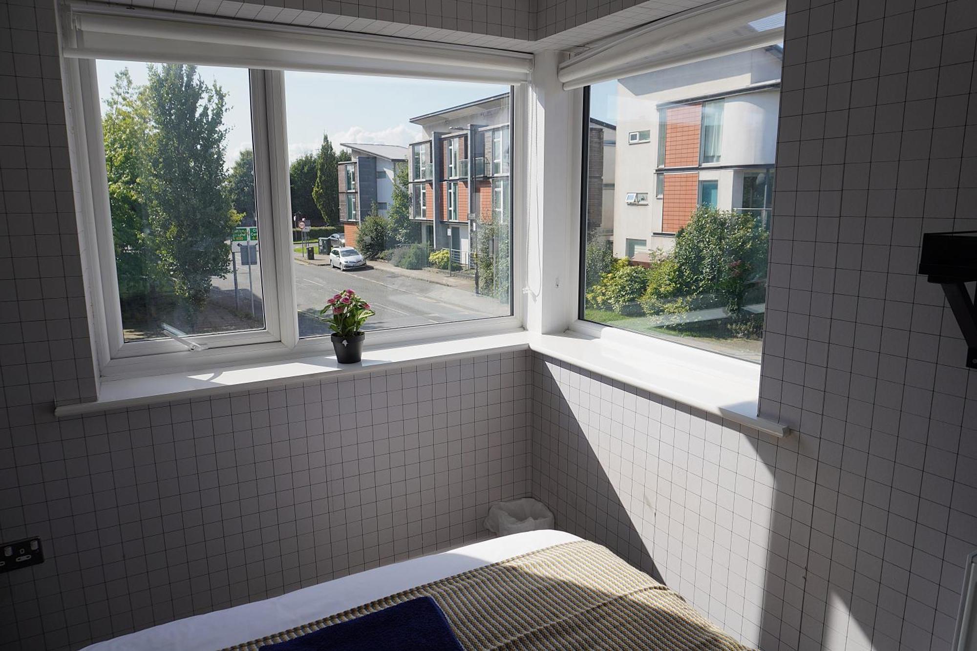 Luxury Rooms - Pick A Room - Free Parking & Kitchen Access, Near Etihad Stadium, The Coop Live & Piccadilly Station, Manchester Extérieur photo