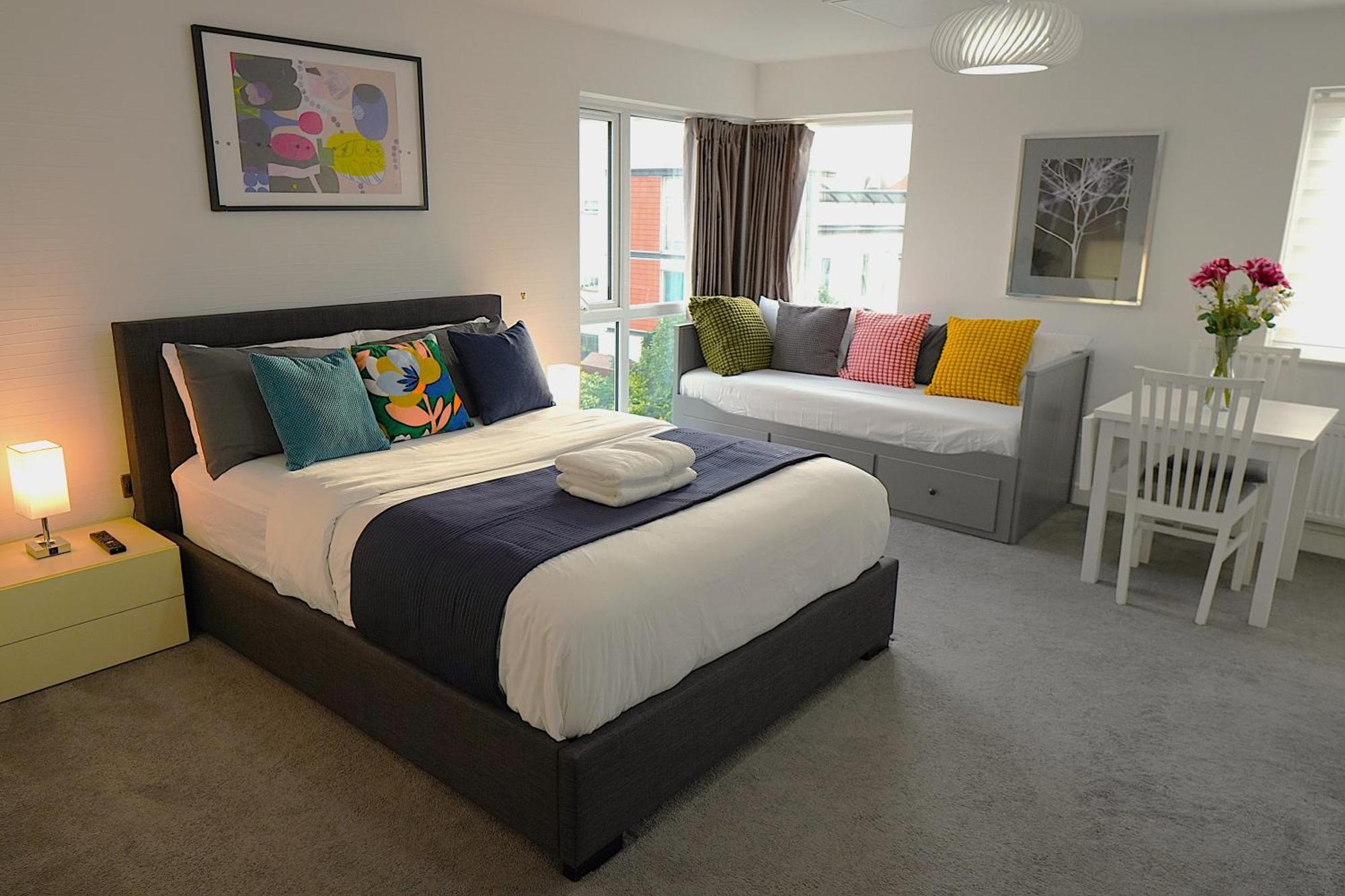Luxury Rooms - Pick A Room - Free Parking & Kitchen Access, Near Etihad Stadium, The Coop Live & Piccadilly Station, Manchester Extérieur photo